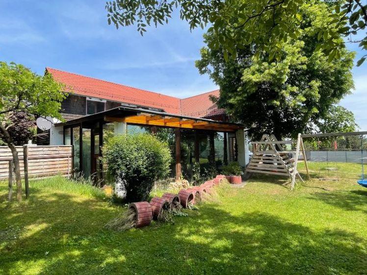 Poolvilla in Weil der Stadt - Haus im Haus - Merklingen (Duplex) - Photo 1