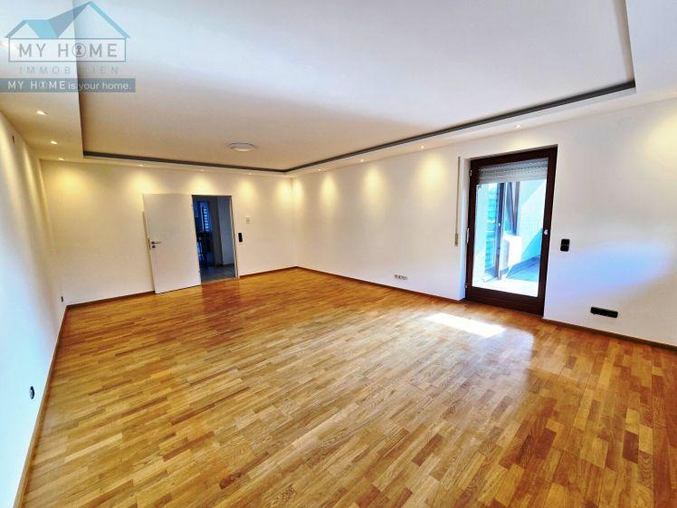 Familienidyll in TOP Lage * 4 Z,EBK,B, G.-WC, 2 Balk., Garage, moderne 102 m² - Photo 1