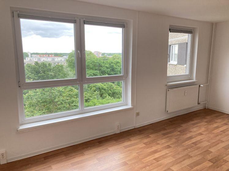 AB JULI VERFÜGBAR - 3RW im Dessauer Zentrum - Photo 1