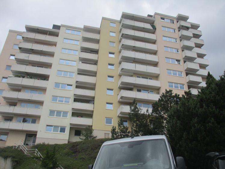 HERBSTANGEBOT 3 MONATE MIETFREI, große 3 bis 4 Zimmer mit Balkon, 1. OG, Hemer, Unter d. Asenberg 11 - Photo 1