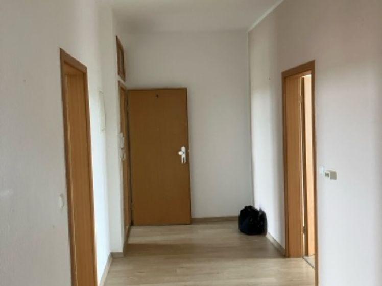 Platz für Leben, Platz für Träume: 3-Zimmer-Wohnung mit Gartenidylle - Photo 1