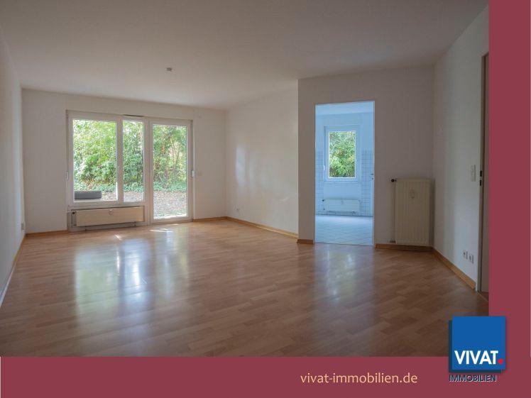 Gut geschnittene 2-Zimmer-Wohnung mit Terrasse und Grünblick in Bad Homburg-Dornholzhausen - Photo 1