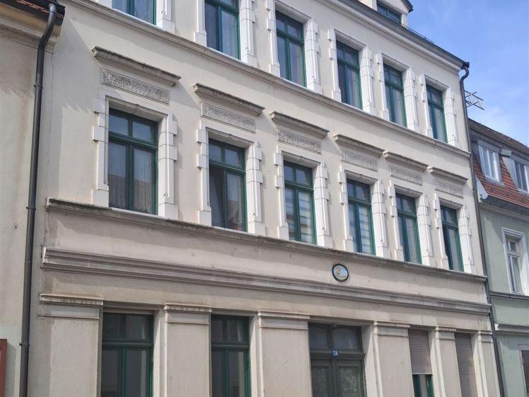 Helle geräumige 2-Raum-Wohnung mit Holzfußboden Nähe Elbe in Torgau - Photo 1