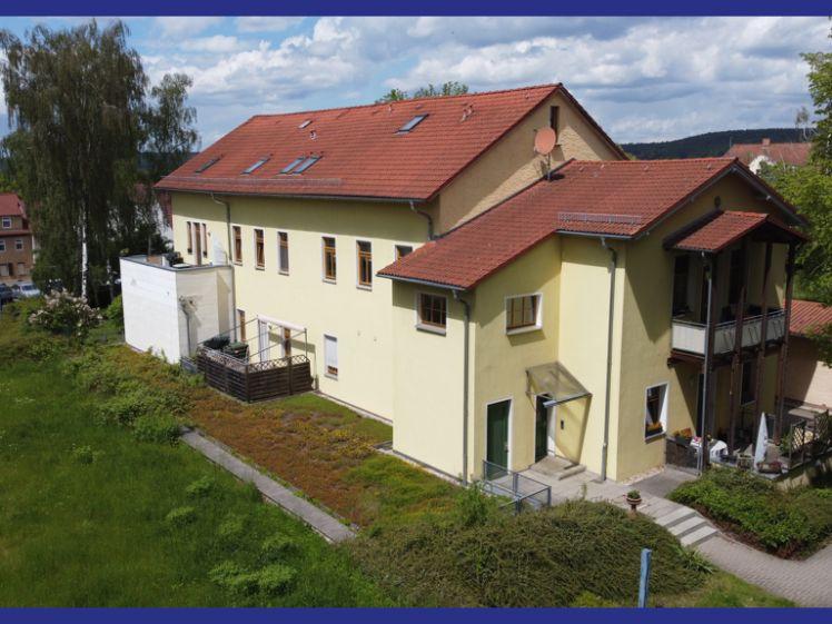 Renovierte Dachgeschosswohnung - sofort bezugsfertig - Foto 1