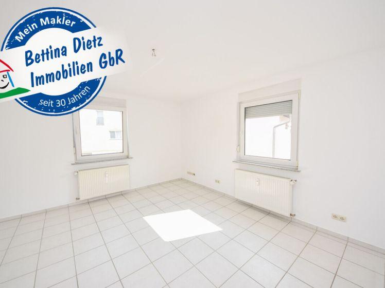 DIETZ: Einzugsbereite und renovierte 3-Zimmerwohnung im ersten Obergeschoss in Münster zu vermieten! - Photo 1