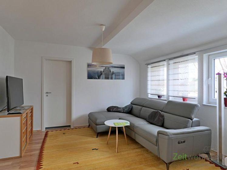 (EF0879_M) Erfurt: Hohenwinden, neu möblierte Maissonette-Wohnung mit sep. Hauseingang, Gäste-WC, Stellplatz, Service - Foto 1