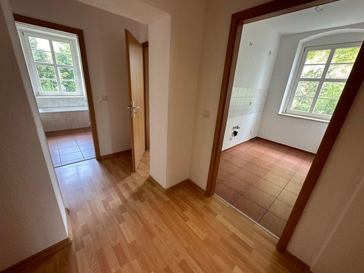 Moderner Grundriss + Laminat + u.v.m. !!! FREi ab 1.1.27 - Foto 1