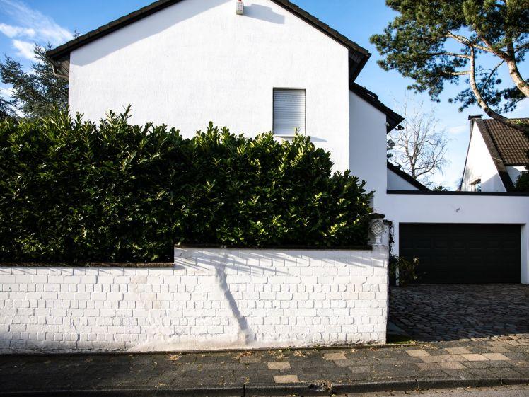 Gehobenes Einfamilienhaus in Düsseldorf in unmittelbarer Nähe zum Unterbacher See - Foto 1