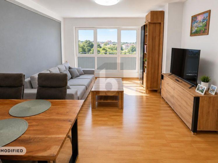 GEPFLEGTE WOHNUNG MIT BALKON UND TG-STELLPLATZ - Photo 1