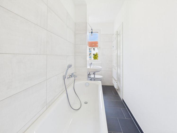 3-Raum-Wohnung mit Balkon auf dem Kapellenberg - Photo 1