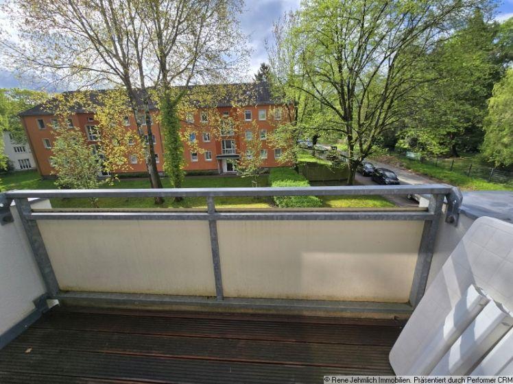 Schöne ruhige 2 Raum Wohnung im 2.OG in Reichenbrand... - Photo 1