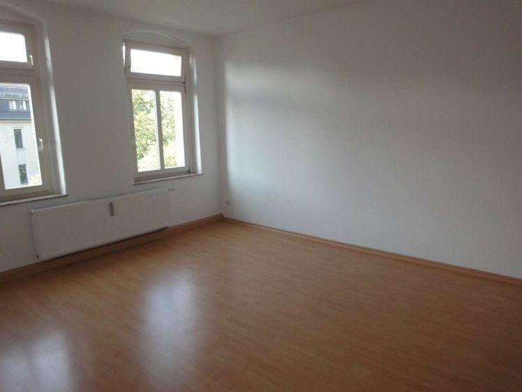 Helle Whg. im 1.OG - Bad mit Fenster - Laminat - sep. Küche ! frei ab SOFORT ! - Foto 1