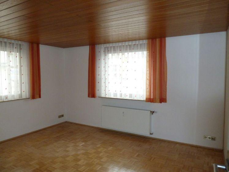 schöne 3 Zimmer-Wohnung in Schwenningen mit Balkon - Foto 1