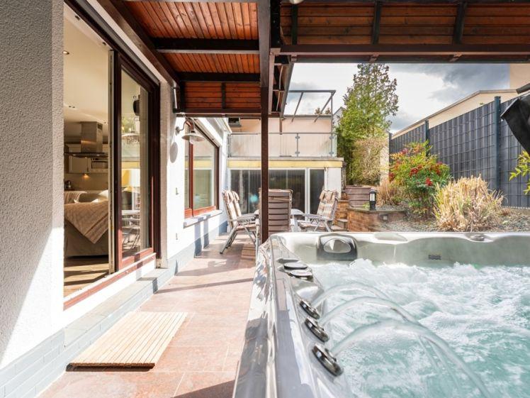 Großzügiges EFH nahe Frankfurt | 10 Zimmer, Garten, Kamin, ideal für Familien & Expats - Foto 1