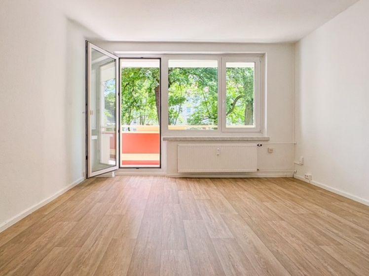 Ihr ruhiger Wohn(t)raum mit Balkon... - Photo 1