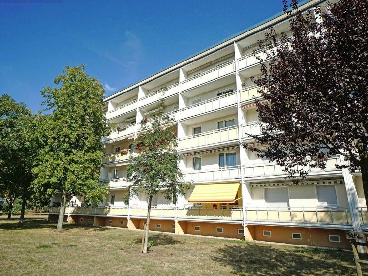 Kochen, wohnen, wohlfühlen – 3-Zimmer mit Balkon und Einbauküche gratis dazu - Foto 1
