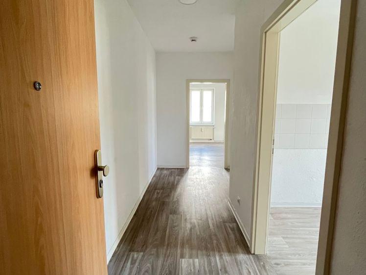 Hier beginnt dein neues Kapitel: frisch renoviert und bezugsbereit. - Foto 1