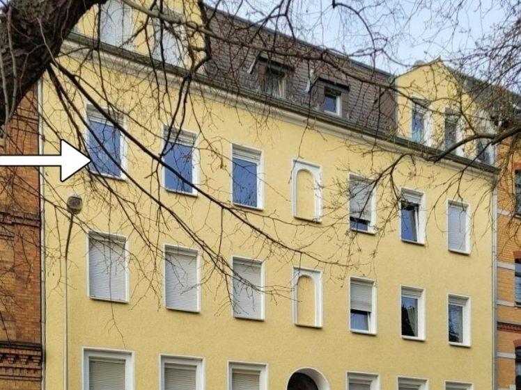 2-Raum Wohnung in ruhiger Lage mit Einbauküche 2. OG - Photo 1
