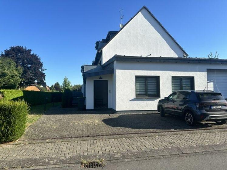 Großzügige Einzimmerwohnung mit separatem Eingang für Singles! - Foto 1