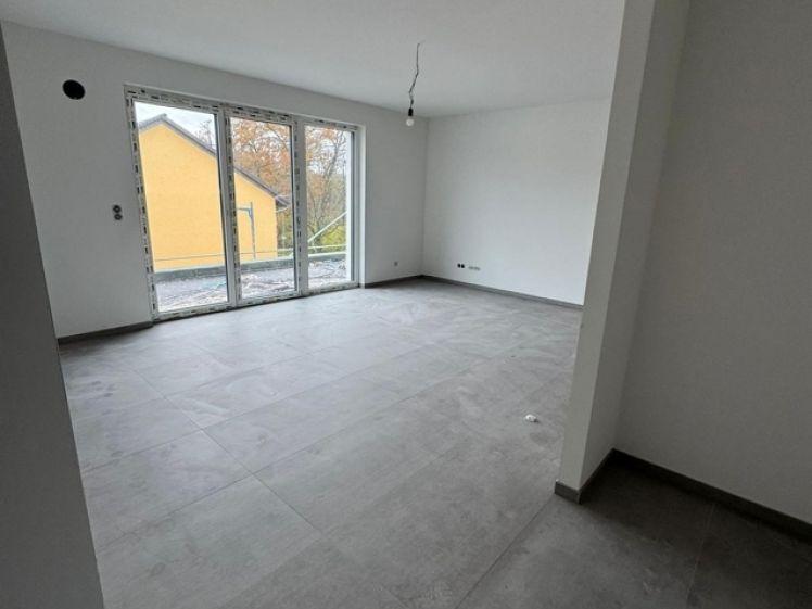 9883-Moderne Helle 3 Zimmer Mietwohnungen in Mühlheim zu vermieten - Photo 1