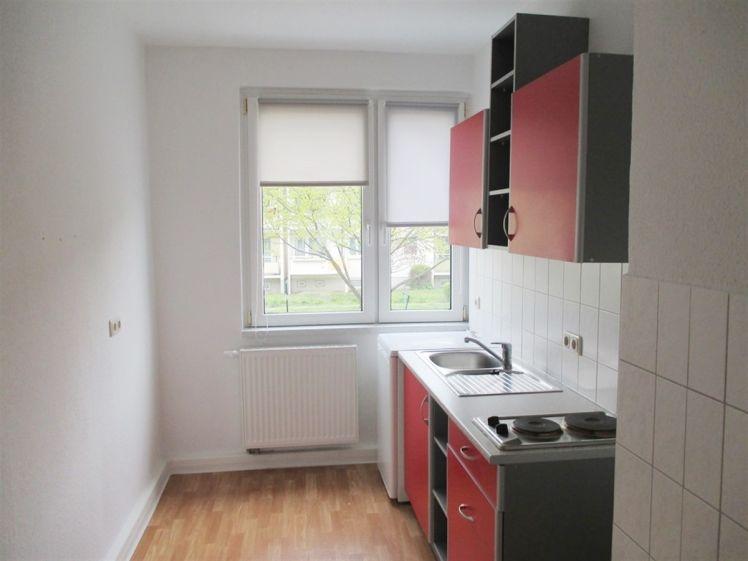 Charmante 1-Raum-Wohnung mit kleiner Einbauküche nahe der DHGE - Photo 1