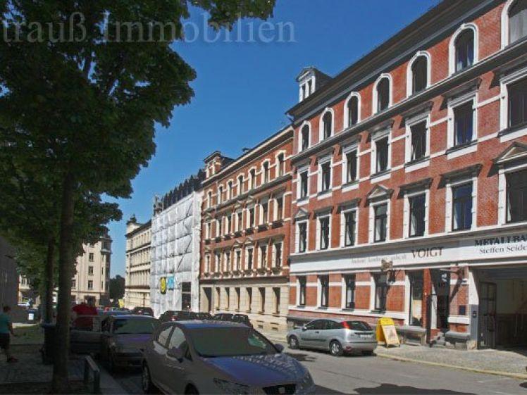 Schöne Single-Wohnung mit großem Wohnzimmer... ruhige Seitenstraße - Photo 1