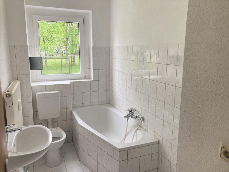 Drei Zimmer im Erdgeschoss! - Foto 1