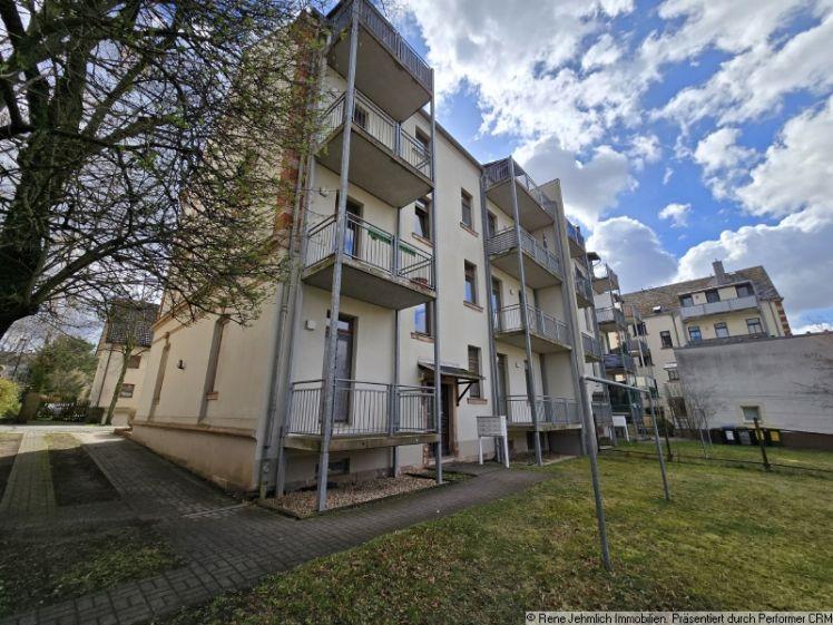 Tolle 2 Raum Wohnung mit Balkon im 1.OG - Photo 1