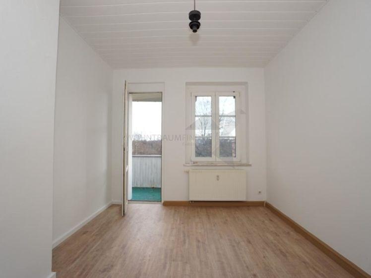 Sanierte 2-Raum-Wohnung mit Balkon und Wohnküche - Photo 1
