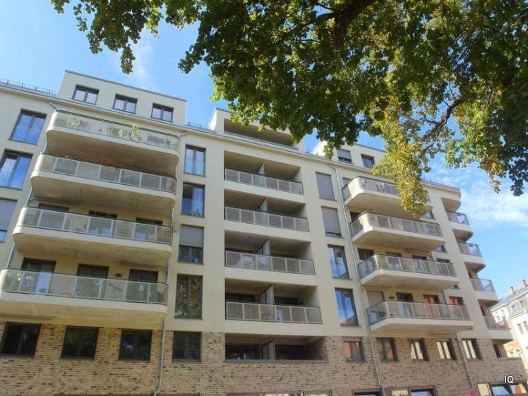 Ab März 2026: 3-Zimmer-Wohnung mit großem Balkon, Parkettboden und hochwertiger Einbauküche - Photo 1