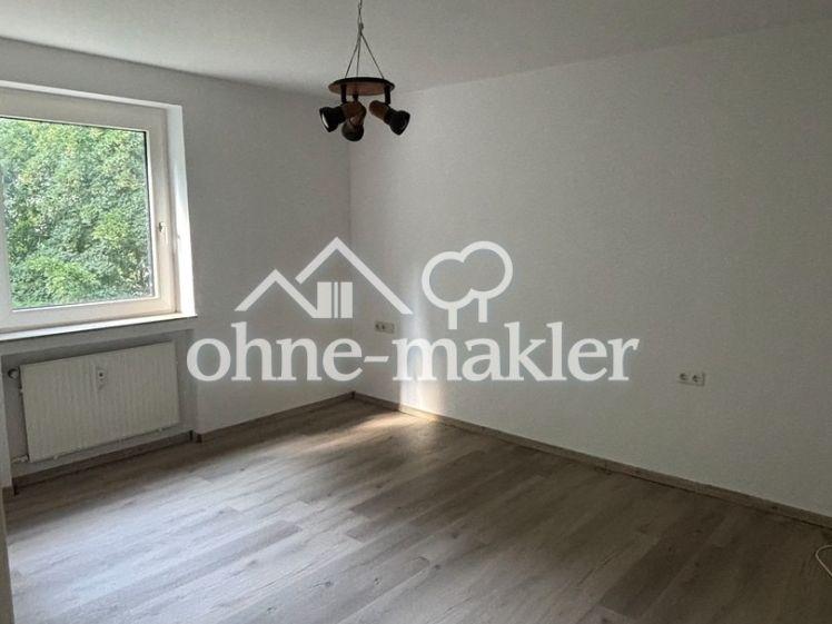 Im Grünen und doch zentral: renovierte 2-Zimmer-Wohnung am Baldeneysee mit Extra-Raum & Stellplatz - Photo 1
