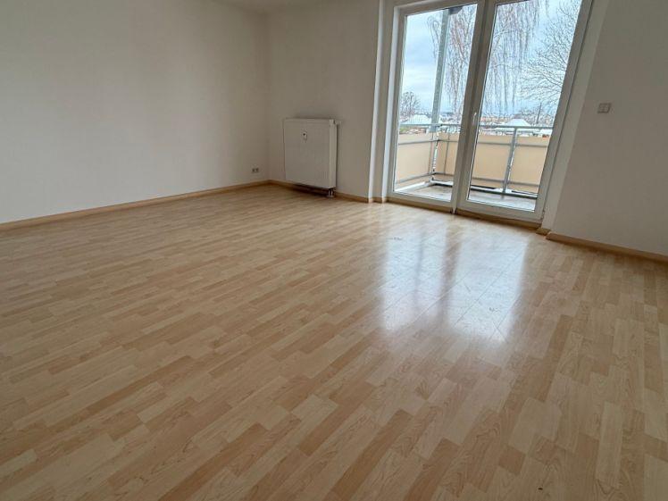 TOP Wohnlage mit Süd-Balkon am Wohnzi. !! - Photo 1