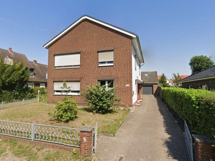 Geräumige 4-Zimmer Wohnung in ruhiger Lage - Foto 1