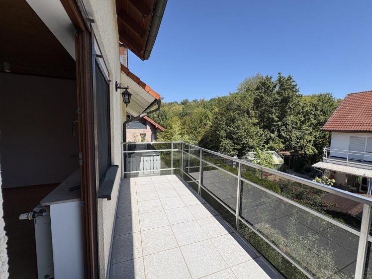 BEZUGSFREI IN RUHIGER LAGE MIT 2 BALKONEN - Photo 1