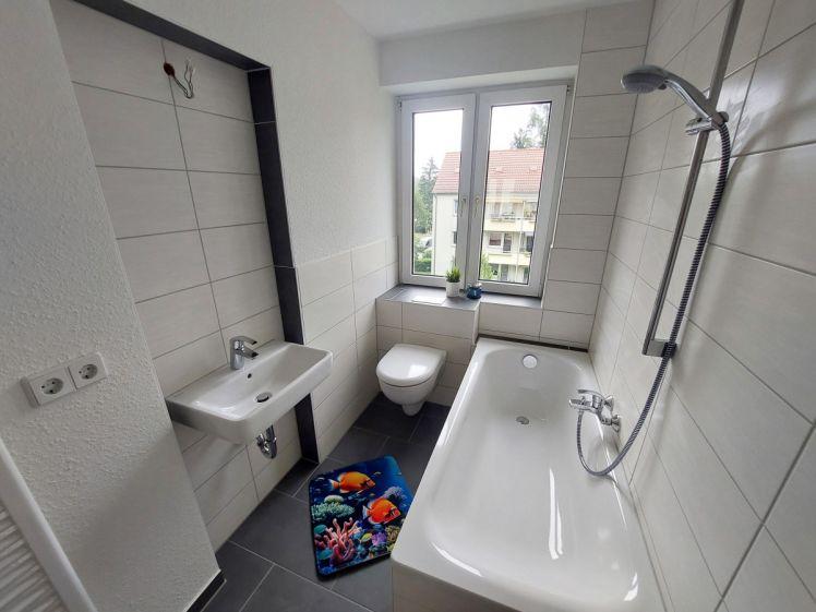 3-Raumwohnung mit Balkon und Wanne - Photo 1