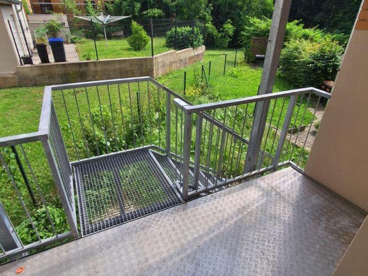 Wohntraum mit eigenem Garten: Helle 3-Zimmer-Wohnung zum Wohlfühlen - Photo 1