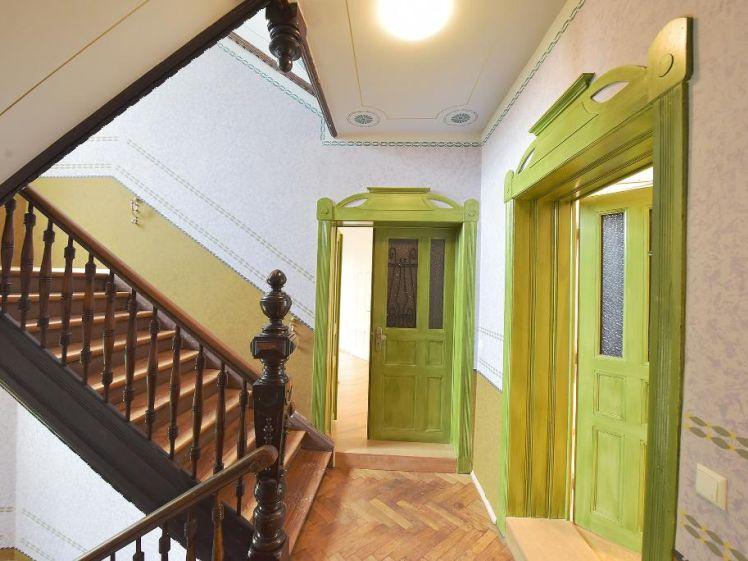 Hochwertige DG-Wohnung in Leipzig Stötteritz -Lift+Fußbodenheizung+Terrasse - Photo 1