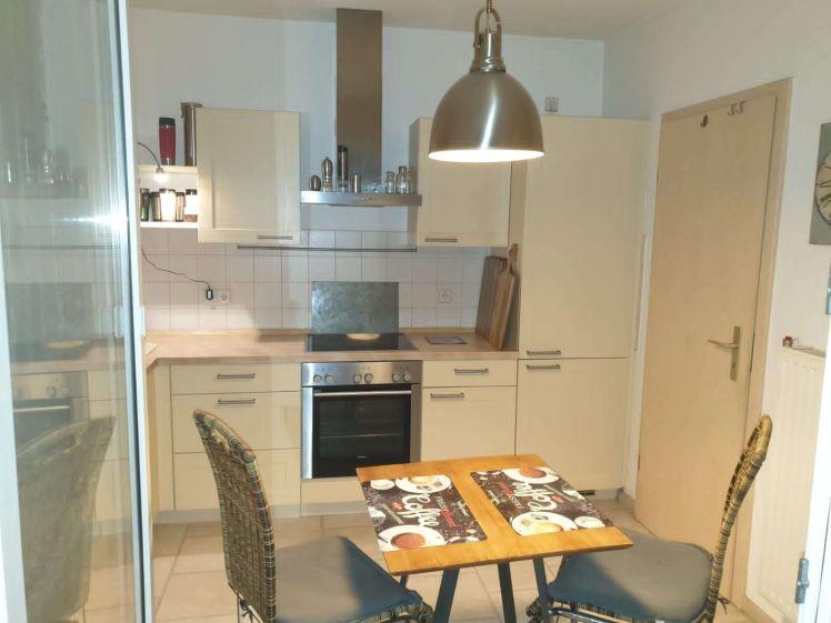 EBK Abkauf mögl. !!! TOP Grundriss im DG mit Laminat ! frei ab 1.12.26 - Photo 1