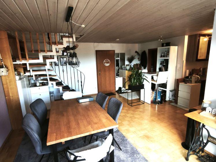Gepflegte 3 Zi.-Maisonette-Wohnung in sonniger u. ruhiger Aussichtslage! - Foto 1