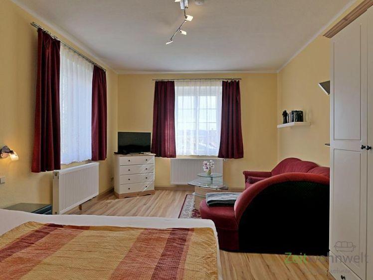 (EF0680_M) Eisenach: Eisenach, möbliertes Apartment in einer Villa mit Terrasse und Garten, Reinigungsservice inklusive - Photo 1