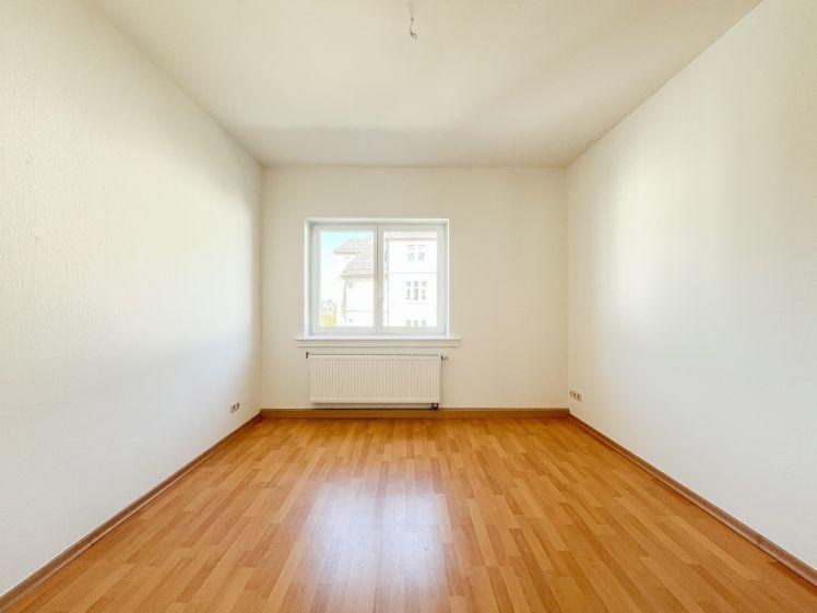 2 Monate mietfrei wohnen*: Lichtdurchflutete Wohnung mit Tageslichtbad und grünem Innenhof - Photo 1