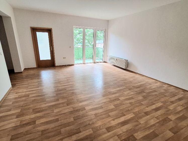 Große 2-Raum-Whg. m. Balkon im Zentrum - Photo 1