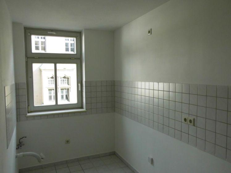 Moderne 2-Zimmer-Wohnung mit Balkon im Stadtzentrum Reichenbach zu vermieten! - Foto 1