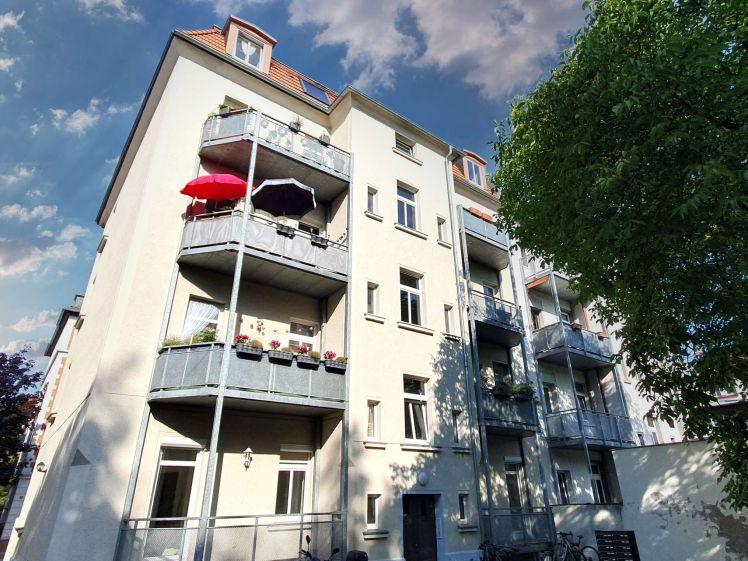 BEGEHRTE LAGE TRIFFT WOHNQUALITÄT // moderne 2-Zimmerwohnung mit Balkon, Tageslichtbad & Stellplatz - Foto 1