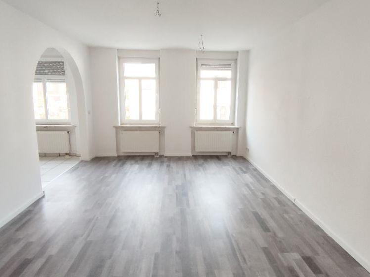 Tolle 3-Raum Whg. m. Gäste-WC und Außenjalousien - Photo 1