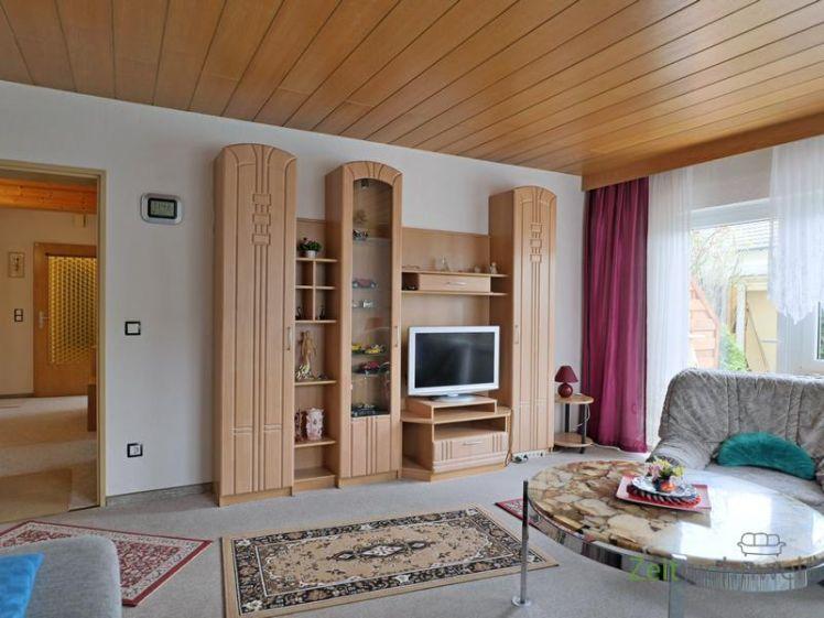 (EF1004_M) Kassel-Landkreis: Baunatal, ruhige möblierte Wohnung mit Terrasse im OT Großenritte, WLAN inklusive - Photo 1