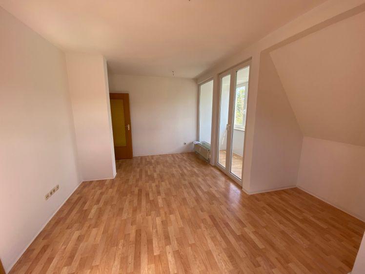 Neu!!! Schöne 4-DG-Raum-Wohnung in Chemnitz-Hilbersdorf - Photo 1