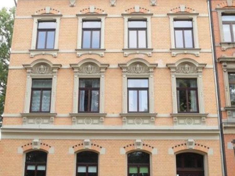 Stöckigter Str. 43, Wohnung 1 ~~~ großer Balkon mit Zugang zum Garten, Bad mit Wanne, Abstellraum im Treppenhaus - Photo 1