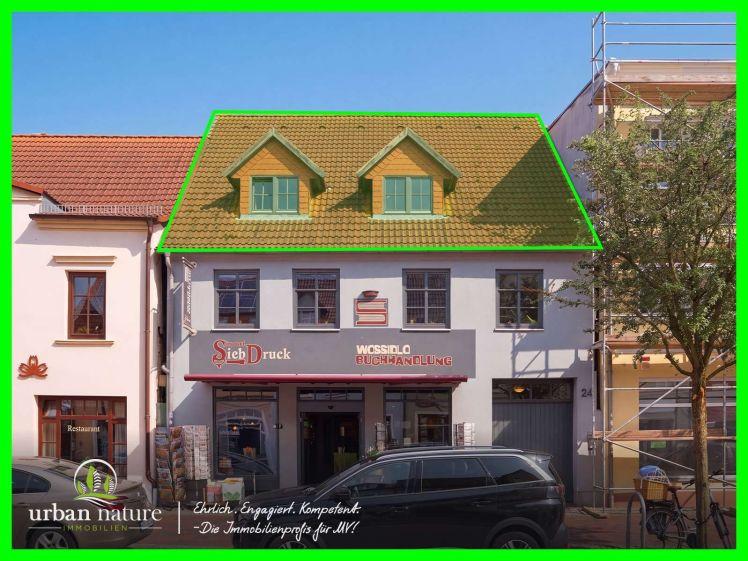 Charmante Dachgeschosswohnung im Herzen der Bernsteinstadt Ribnitz-Damgarten - Foto 1