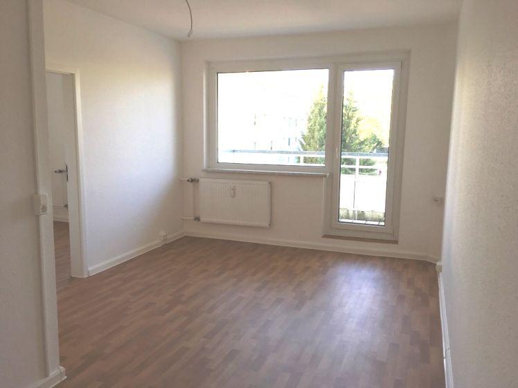 Familiennest mit Wohlfühlbalkon – Hier wächst Ihr Alltag - Photo 1